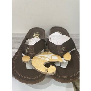 Cudas Flatwater Mens Brown Flip Flop Sandals Size 9 New With Tags
